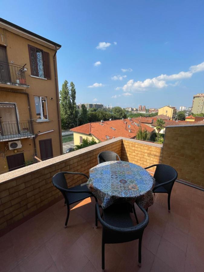 De Sura - La Terrazza Sul Naviglio Apartamento Milão Exterior foto